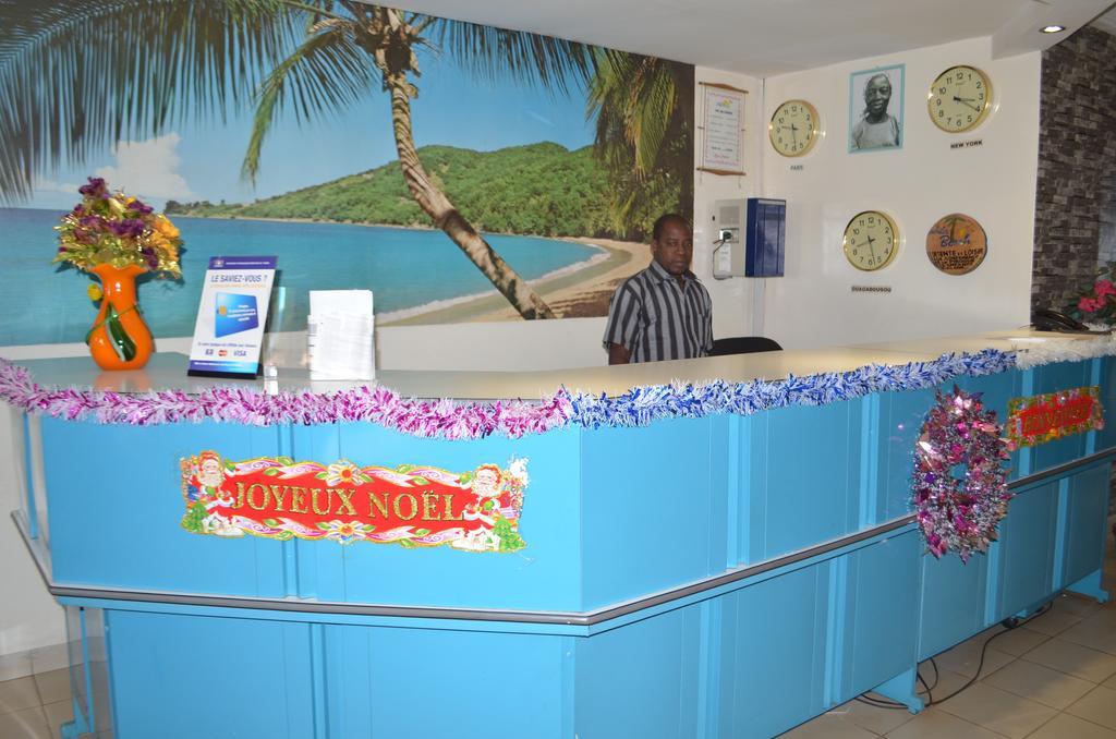 Ouaga Beach Hotel ワガドゥグー エクステリア 写真