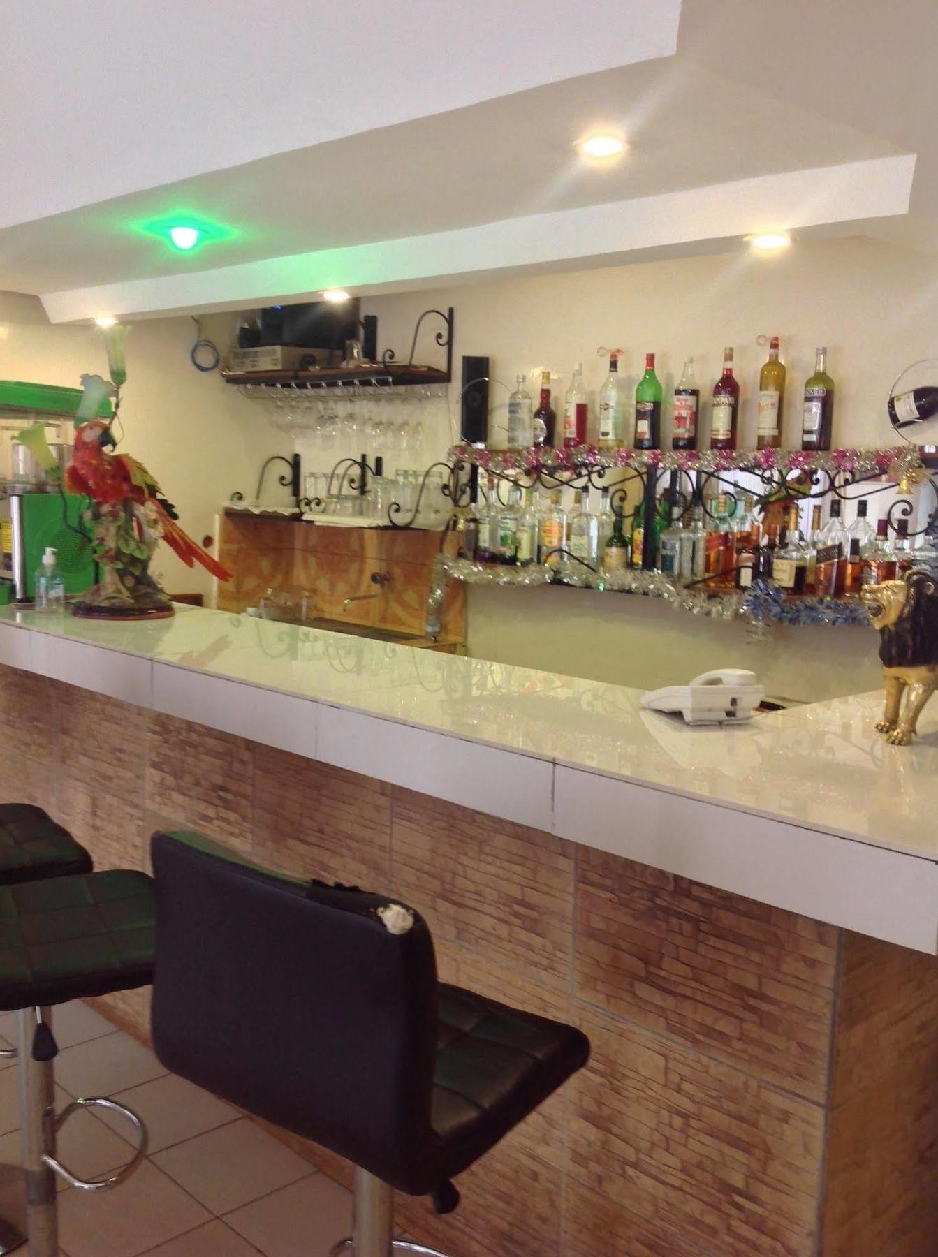 Ouaga Beach Hotel ワガドゥグー エクステリア 写真